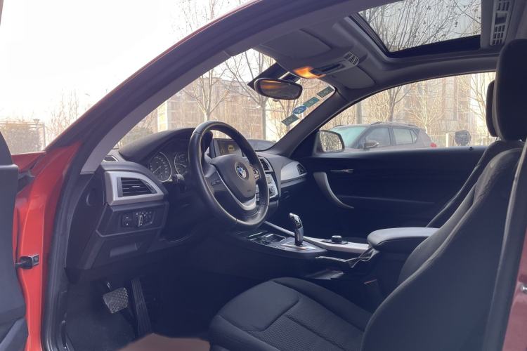 Used BMW 2 Series 2015 218i Exterior 6