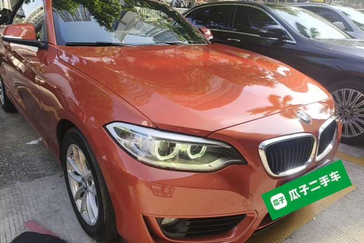 Used BMW 2 Series 2015 218i Convertible Coupe Front Right 45 Deg
