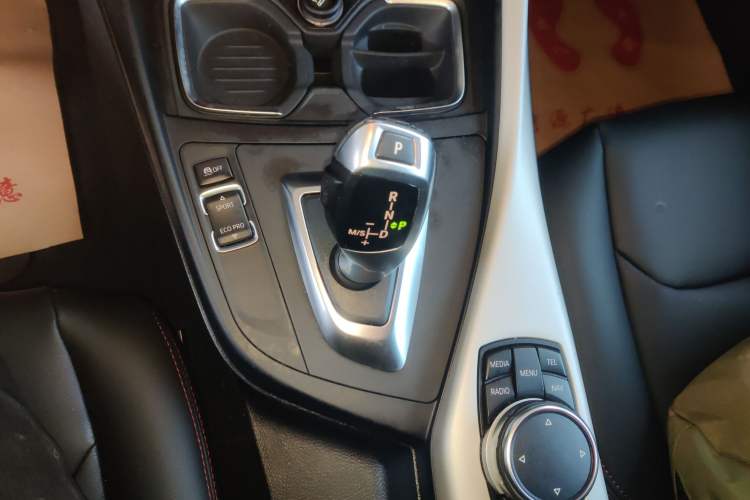 Used BMW 2 Series 2015 218i Gear Lever