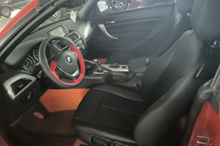 Used BMW 2 Series 2015 218i Convertible Coupe Left Front Seat