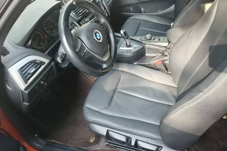 Used BMW 2 Series 2015 218i Convertible Coupe Left Front Seat