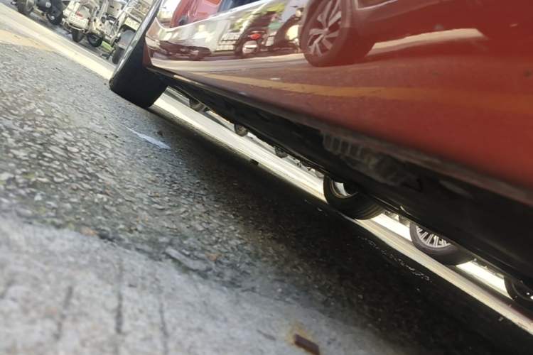 Used BMW 2 Series 2015 218i Convertible Coupe Right Side Sill