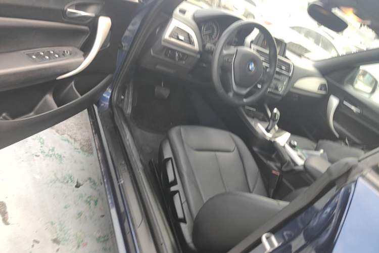 Used BMW 2 Series 2015 218i Convertible Coupe Driver Seat