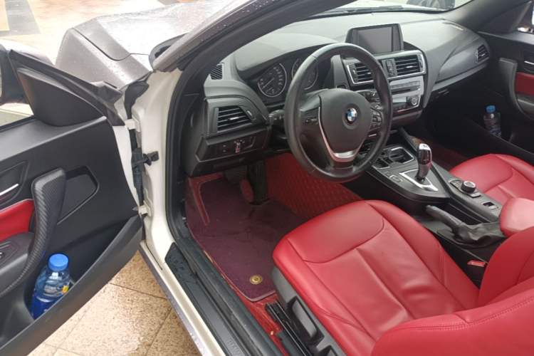 Used BMW 2 Series 2015 218i Convertible Coupe Driver Seat