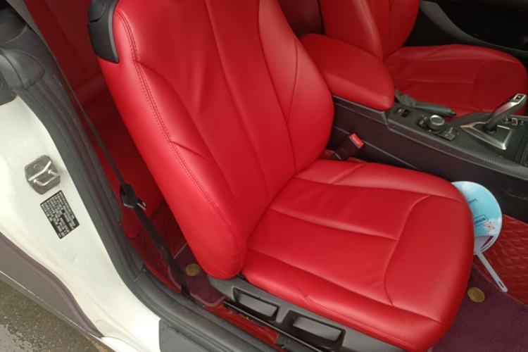 Used BMW 2 Series 2015 218i Convertible Coupe Right Front Seat