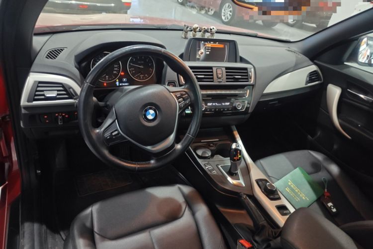 Used BMW 2 Series 2015 218i Convertible Coupe Center Console