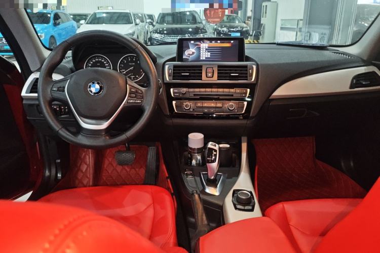 Used BMW 2 Series 2015 218i Center Console