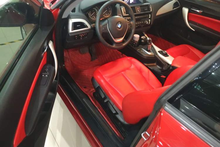 Used BMW 2 Series 2015 218i Driver Seat