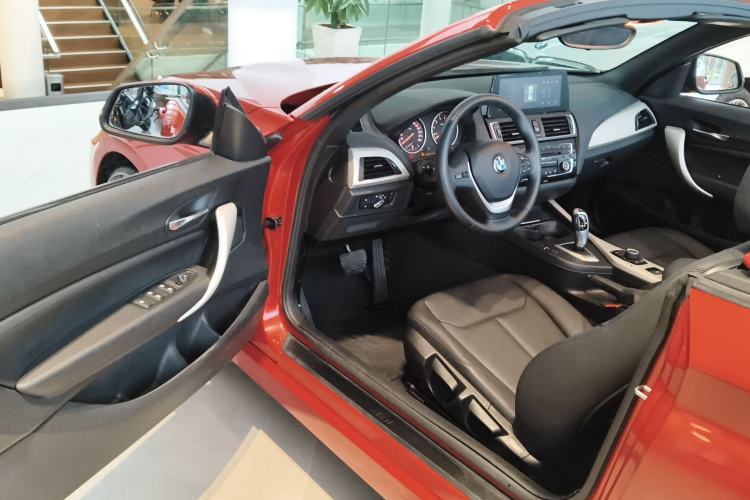 Used BMW 2 Series 2015 218i Convertible Coupe Driver Seat