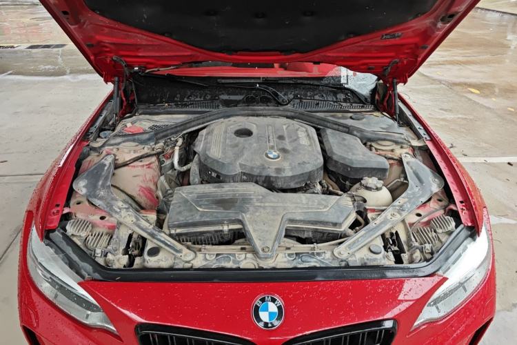 Used BMW 2 Series 2015 218i Convertible Coupe Engine Bay