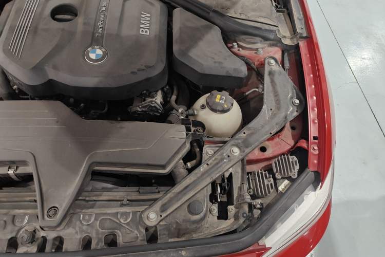 Used BMW 2 Series 2015 218i Convertible Coupe Engine Bay Left