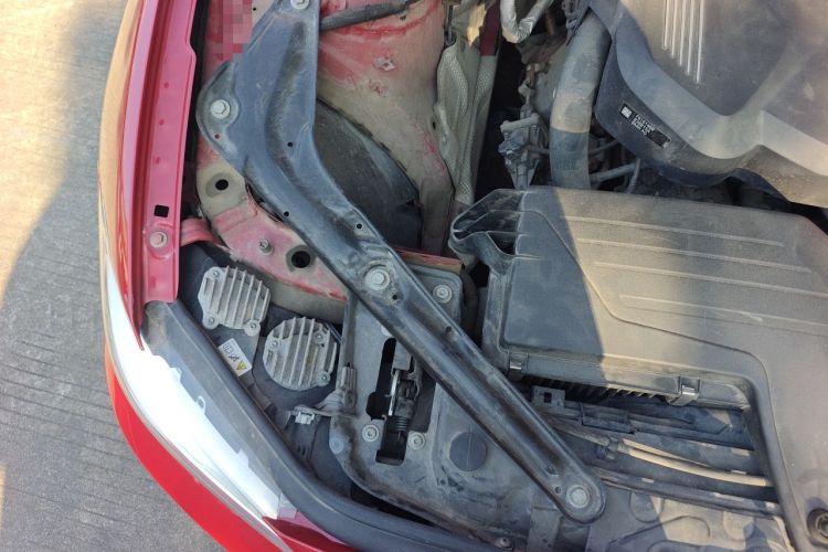 Used BMW 2 Series 2015 218i Convertible Coupe Engine Bay Right