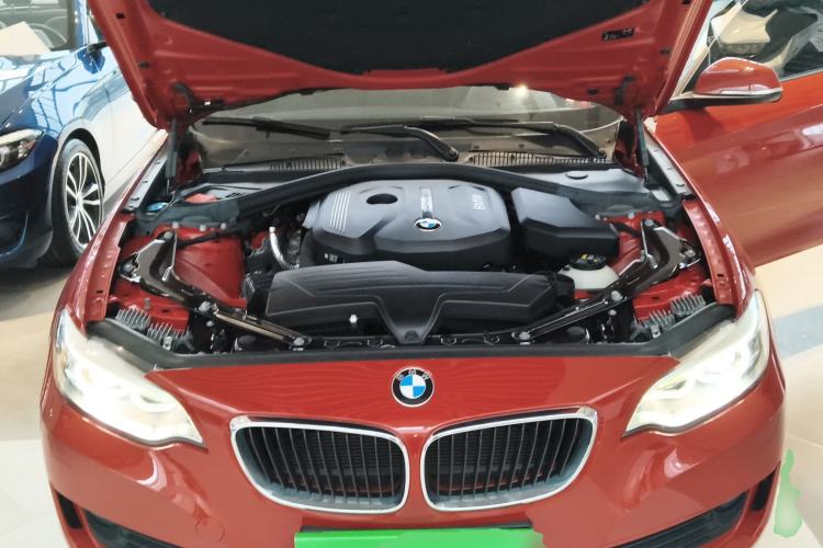 Used BMW 2 Series 2015 218i Convertible Coupe Engine Bay