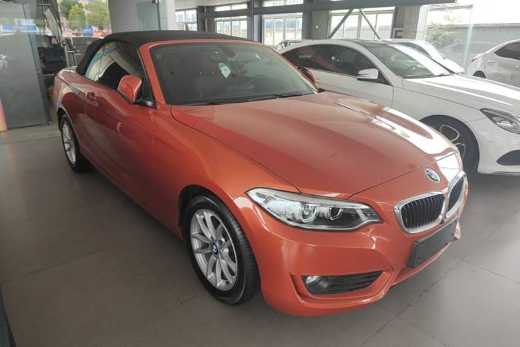 Used BMW 2 Series 2015 218i Convertible Coupe Exterior 1
