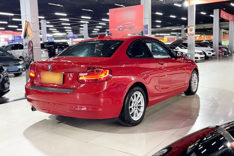 Used BMW 2 Series 2015 218i Exterior 3
