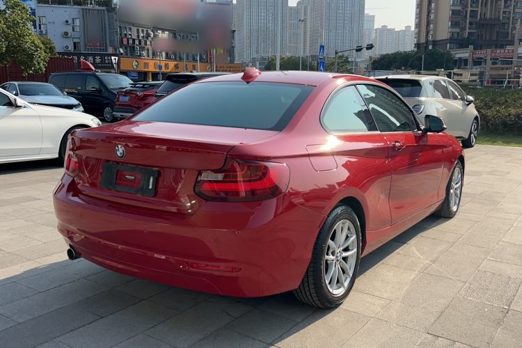 Used BMW 2 Series 2015 218i Exterior 3