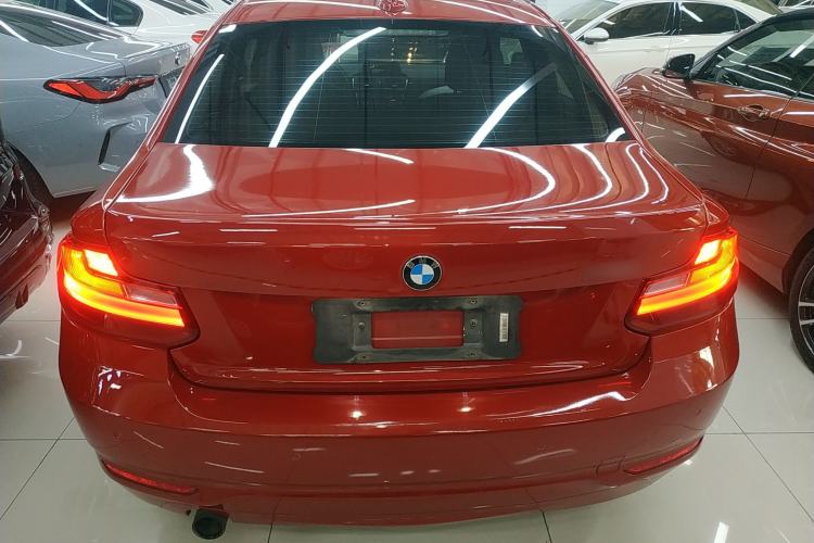 Used BMW 2 Series 2015 218i Exterior 4