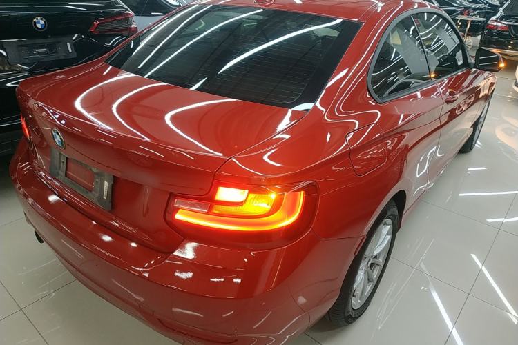 Used BMW 2 Series 2015 218i Exterior 5