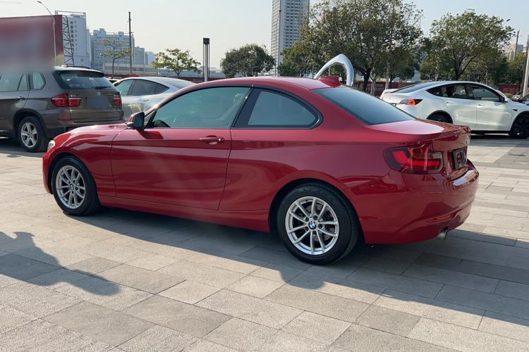 Used BMW 2 Series 2015 218i Exterior 5