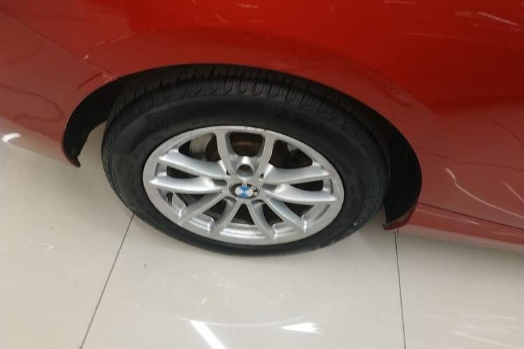 Used BMW 2 Series 2015 218i Exterior 8