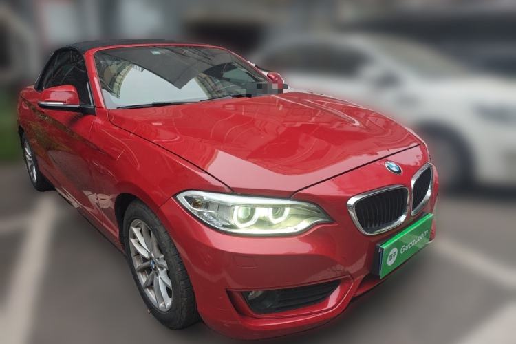 Used BMW 2 Series 2015 218i Convertible Coupe Front Right 45 Deg