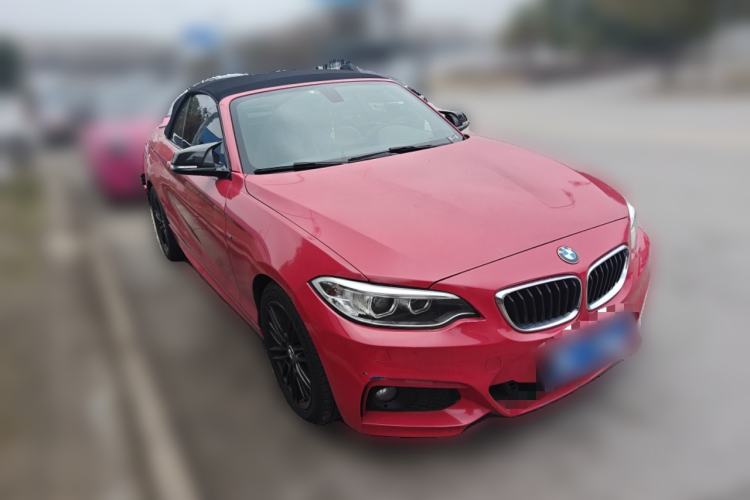 Used BMW 2 Series 2015 220i Convertible Coupe Leading Model Front Right 45 Deg