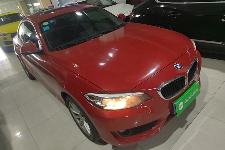 Used BMW 2 Series 2015 218i Front Right 45 Deg