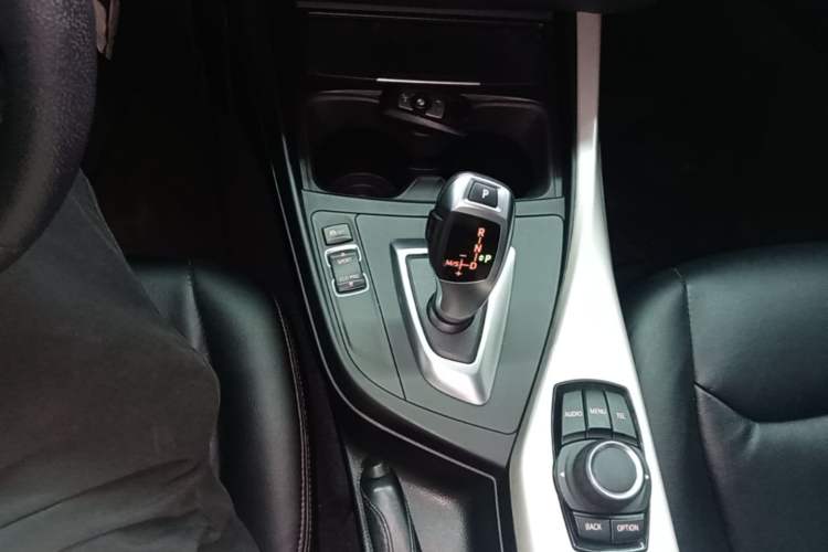 Used BMW 2 Series 2015 218i Gear Lever