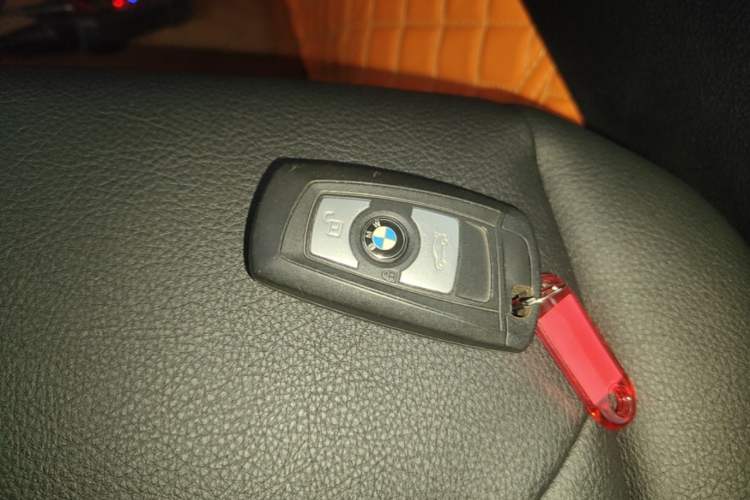 Used BMW 2 Series 2015 218i Convertible Coupe Interior 1