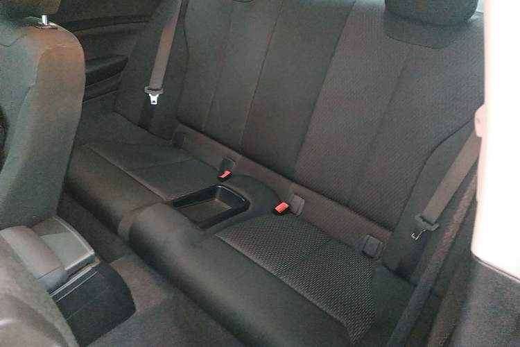 Used BMW 2 Series 2015 218i Interior 4