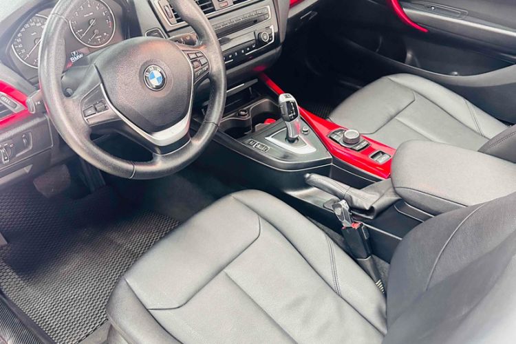 Used BMW 2 Series 2015 218i Convertible Coupe Interior 4