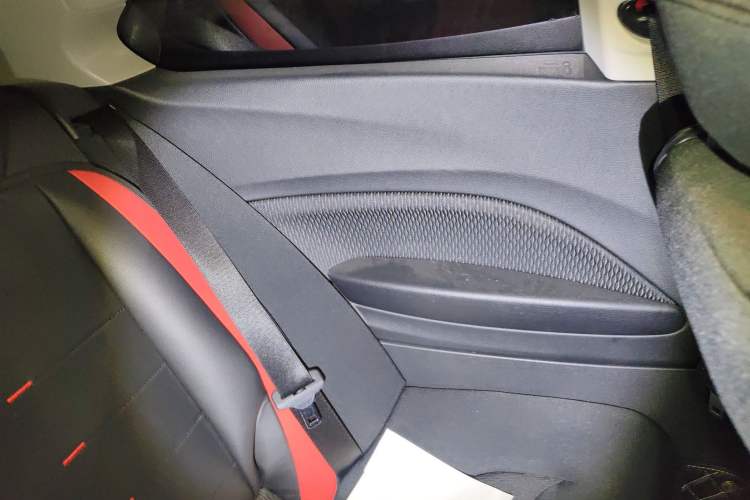 Used BMW 2 Series 2015 218i Interior 8