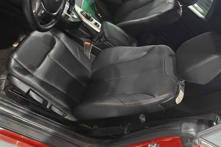 Used BMW 2 Series 2015 218i Convertible Coupe Left Front Seat
