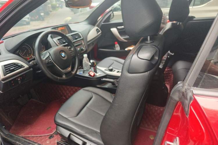 Used BMW 2 Series 2015 218i Convertible Coupe Left Front Seat