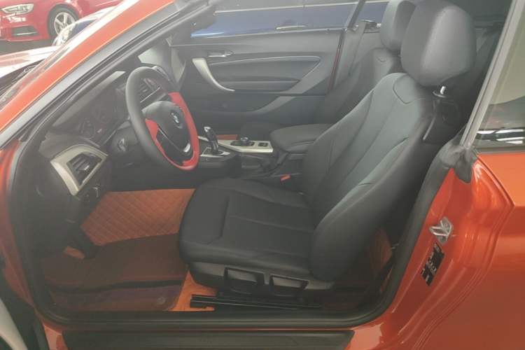 Used BMW 2 Series 2015 218i Convertible Coupe Left Front Seat
