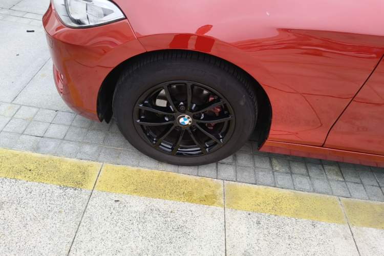 Used BMW 2 Series 2015 218i Convertible Coupe Left Front Wheel Hub