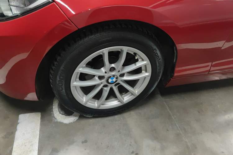 Used BMW 2 Series 2015 218i Convertible Coupe Left Front Wheel Hub
