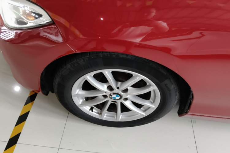 Used BMW 2 Series 2015 218i Convertible Coupe Left Front Wheel Hub