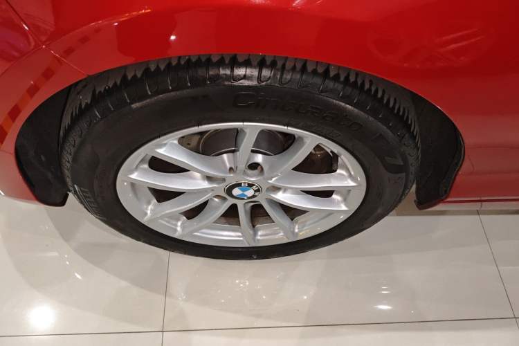 Used BMW 2 Series 2015 218i Left Front Wheel Hub