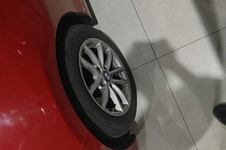Used BMW 2 Series 2015 218i Left Front Wheel Hub