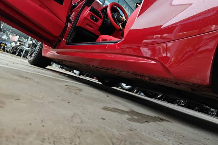 Used BMW 2 Series 2015 218i Convertible Coupe Left Side Sill