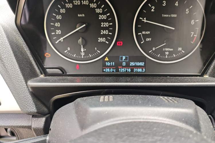 Used BMW 2 Series 2015 218i Convertible Coupe Odometer Close Up