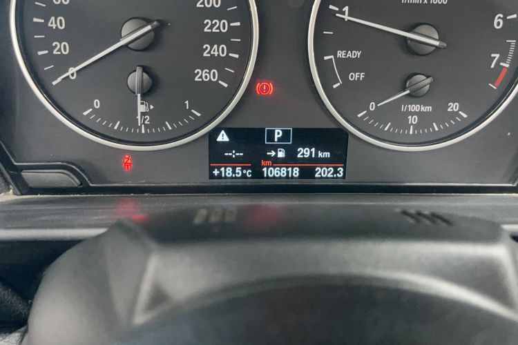 Used BMW 2 Series 2015 218i Convertible Coupe Odometer Close Up