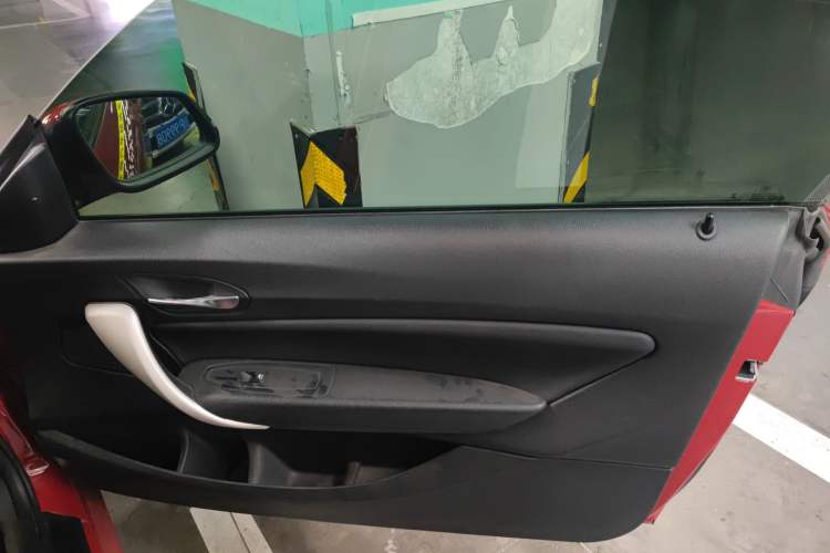 Used BMW 2 Series 2015 218i Convertible Coupe Right Front Door Interior