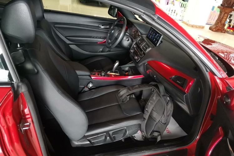 Used BMW 2 Series 2015 218i Convertible Coupe Right Front Seat