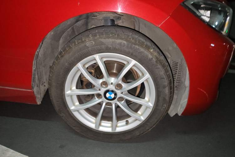 Used BMW 2 Series 2015 218i Right Front Wheel Hub