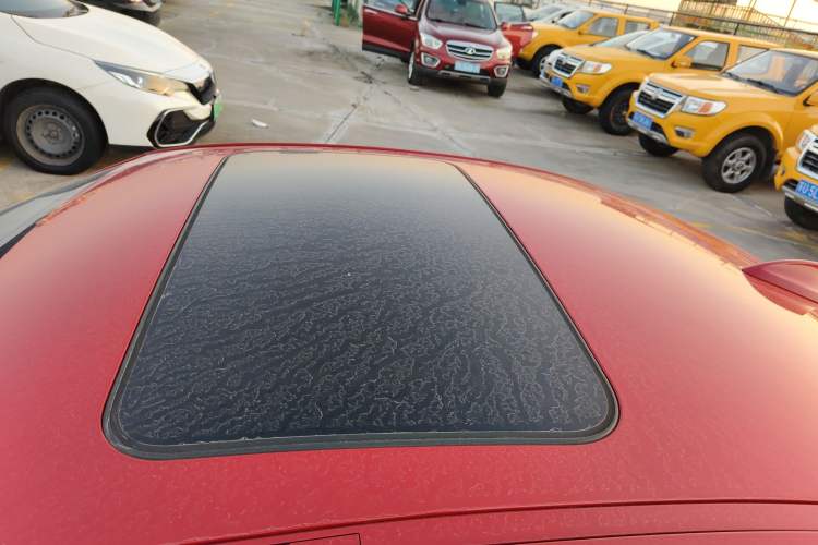 Used BMW 2 Series 2015 218i Roof