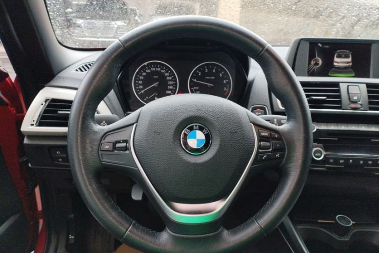 Used BMW 2 Series 2015 218i Convertible Coupe Steering Wheel