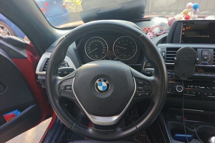 Used BMW 2 Series 2015 218i Convertible Coupe Steering Wheel