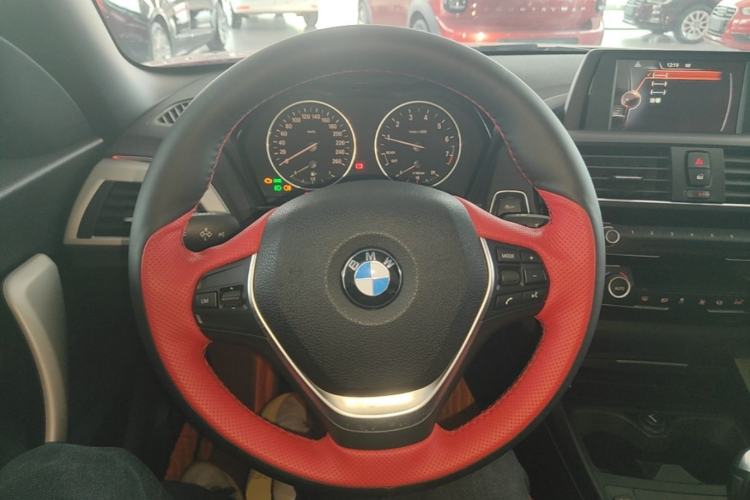 Used BMW 2 Series 2015 218i Convertible Coupe Steering Wheel